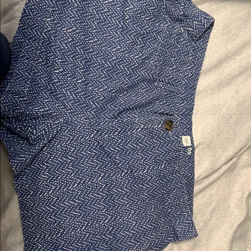 Gap shorts